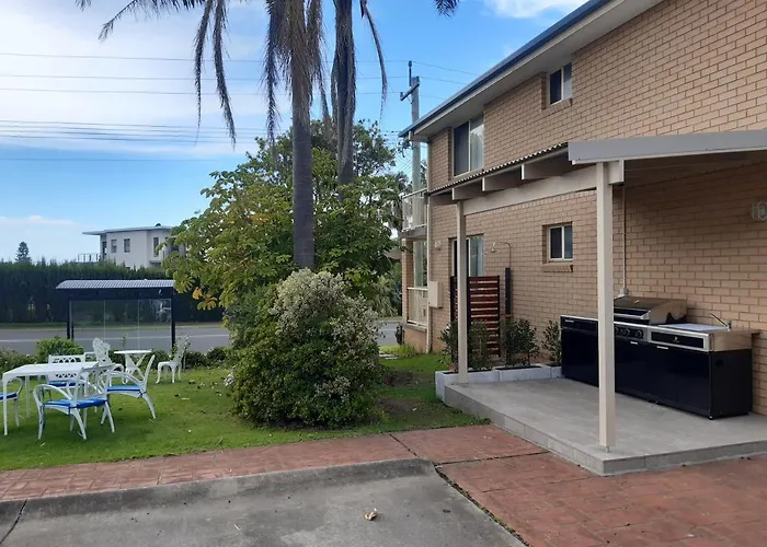 Dolphins Of Mollymook Motel